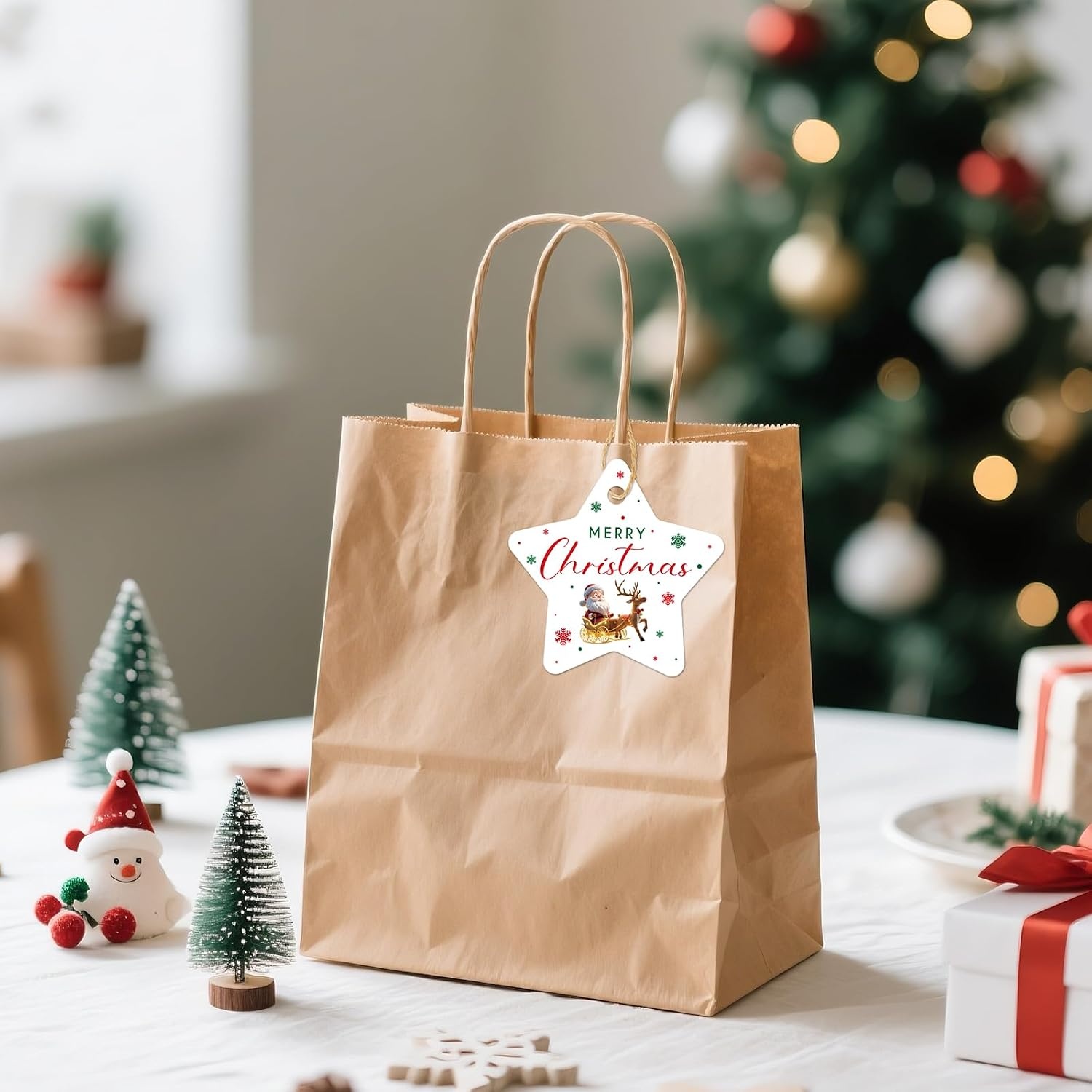 image:imageG2PLUS Star Gift Tags 100PCS Blank Star Shaped Tags Kraft Paper Gift Tag with String for Present Wrapping Wedding Graduation Christmas Party Favors BlackWhite Christmas Star